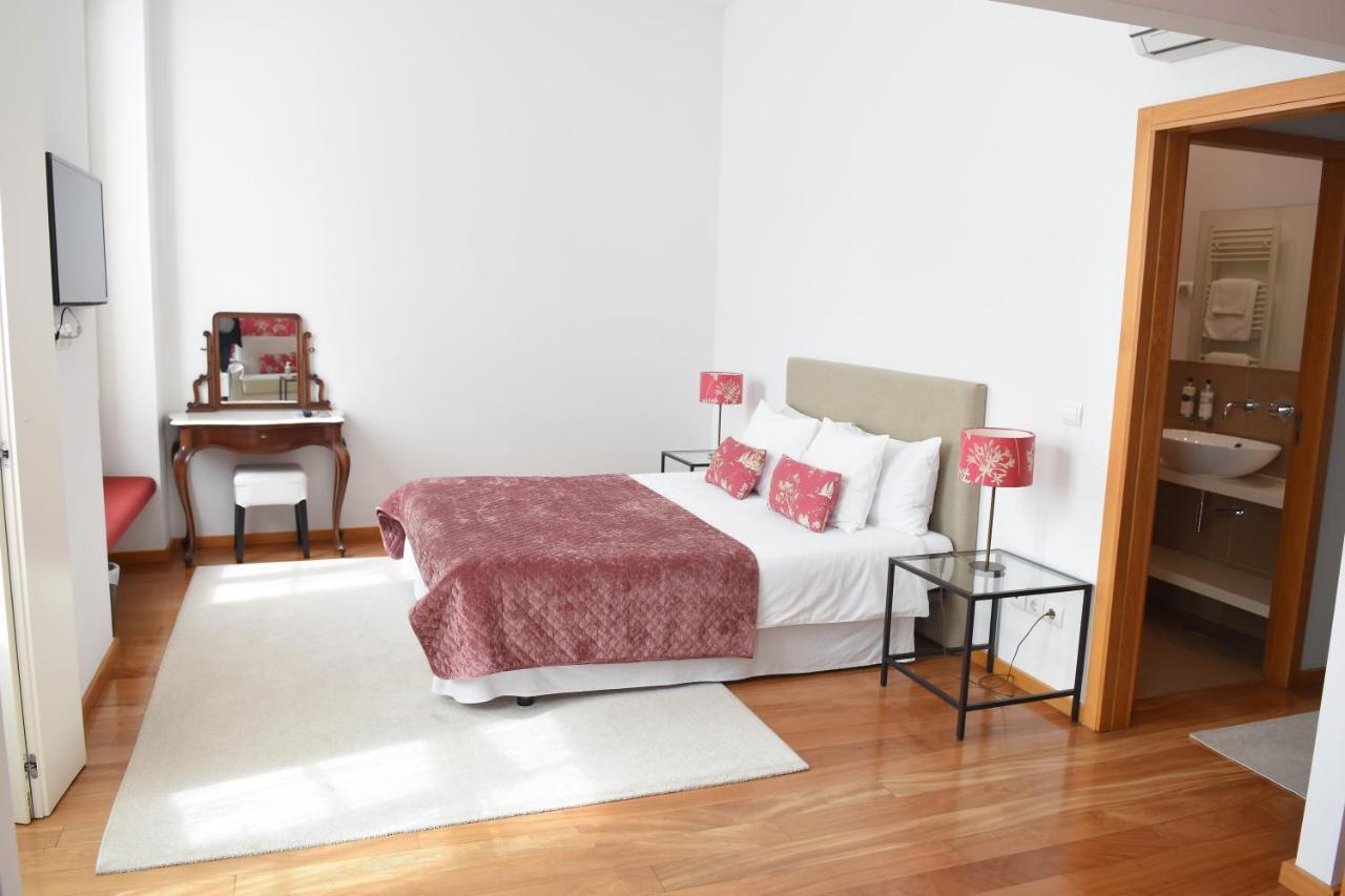 Domus 26 Guesthouse - B&B บรากา ภายนอก รูปภาพ