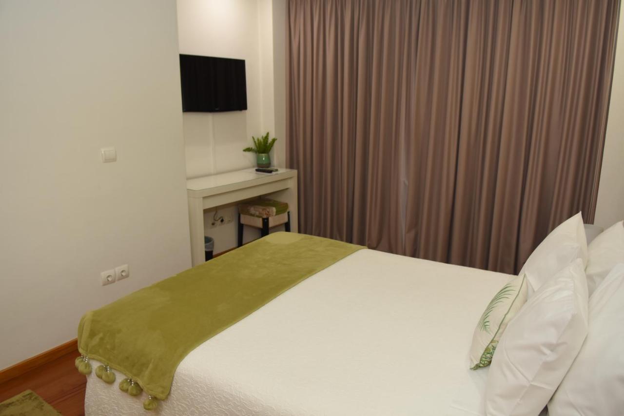 Domus 26 Guesthouse - B&B บรากา ภายนอก รูปภาพ