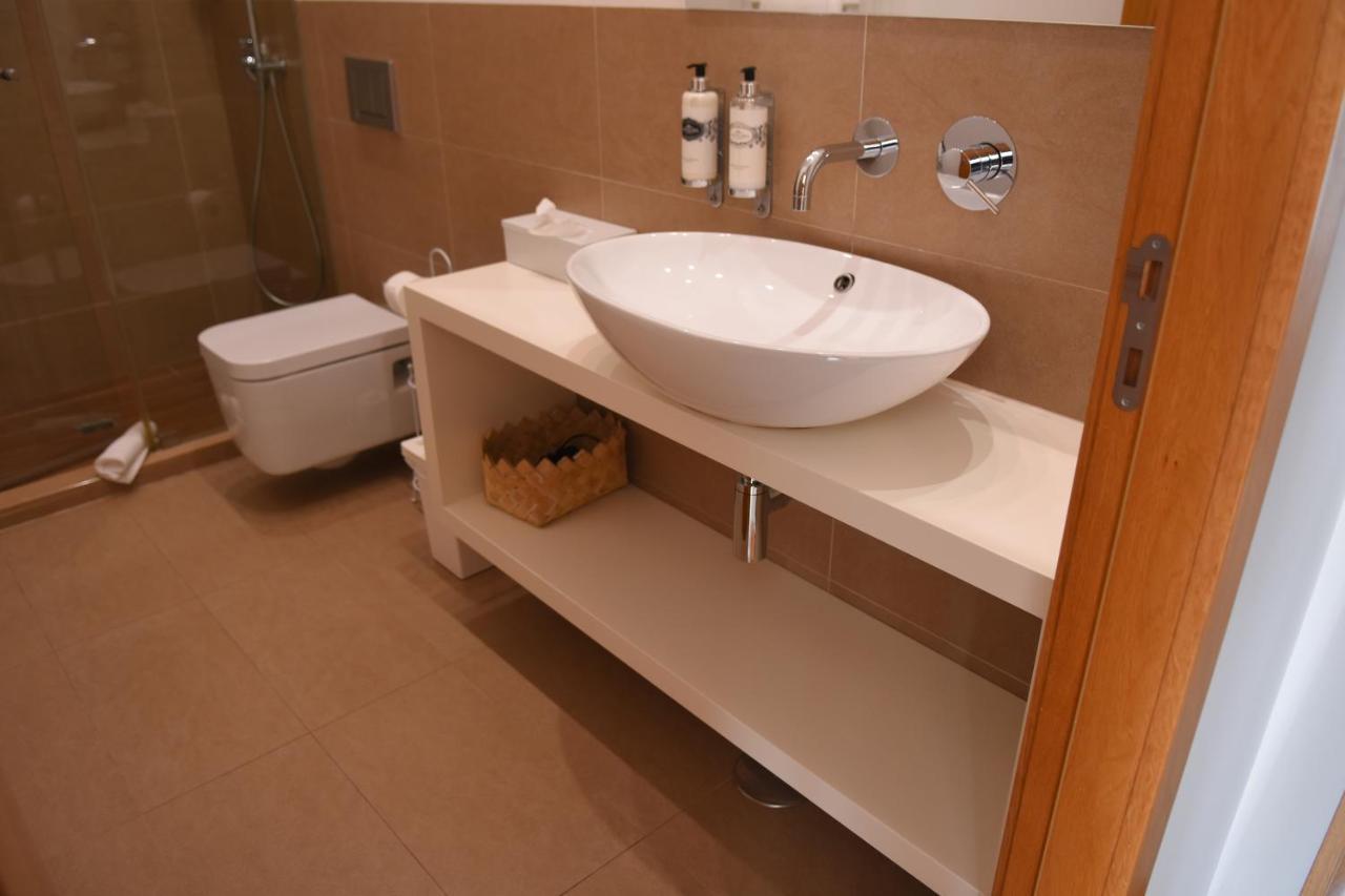 Domus 26 Guesthouse - B&B บรากา ภายนอก รูปภาพ